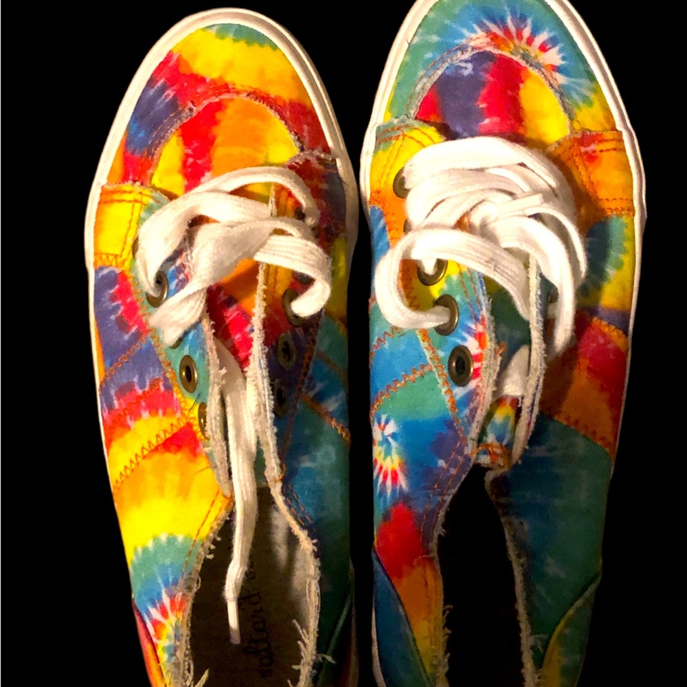Cute multicolored tie dyed shoes.  Size 7